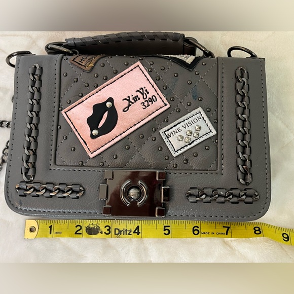 La Polo Women’s Crossbody Bag Gray Silver Faux Leather Patches Designer Purse - Picture 10 of 14